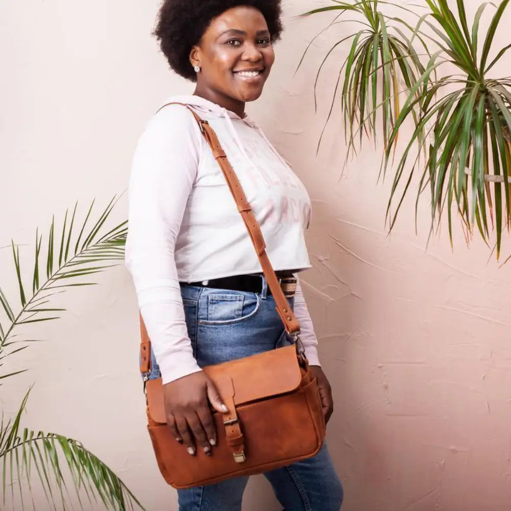 Pikore Leather Camera Bag